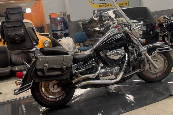 SUZUKI BOULEVARD C1500 SUZUKI BOULEVARD C1500